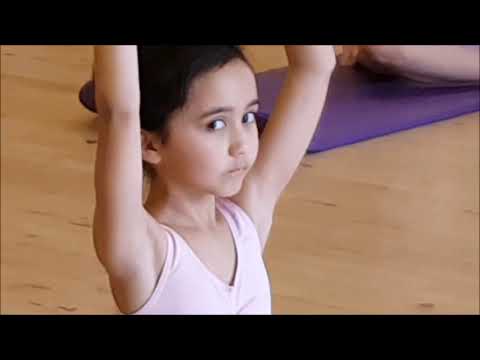Ballet Class age 7-11 year olds (stretches, flexibility, yoga stretch) 