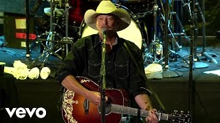 Alan Jackson - Little Bitty - Keepin&#39; It Country