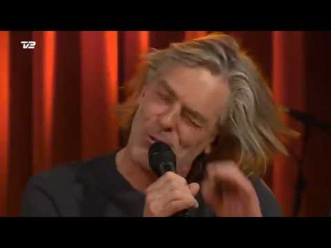 Peter A.G. fortolkede Djämes Braun’s sang “Fugle"