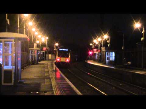 Iarnród Éireann Irish Rail Commuter 29000 DMU 29025 + 29012 departs Clonsilla Station