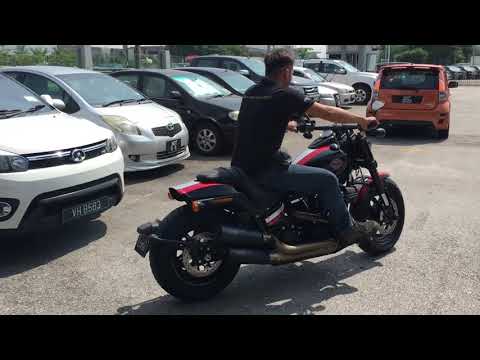 Vance & Hines Hi Output Slip On on Fat Bob