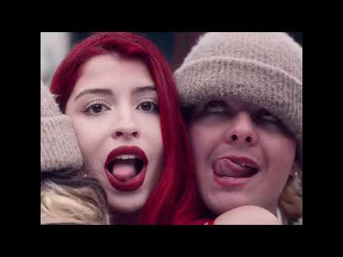 Mito Rompe - CÁLLATE (Video Oficial) / CÁLLATE