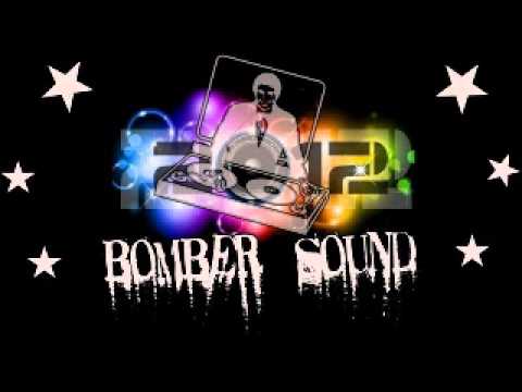 DjWillian Feat Mc Loscar - As Novinhas São Cachorras de Amanhan ( Eq Bomber Sound 2012)