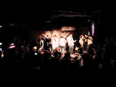 East Cameron Folkcore "Sheep Staring at a Gun" live @ Hole in the Wall 040911