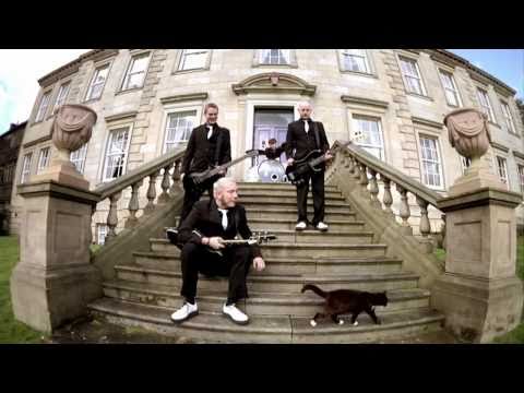 Eureka Machines - These Are The People Who Live In My House