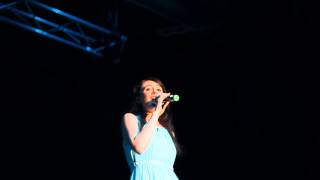 I Can Do Better Than That - Abbie Gallagher