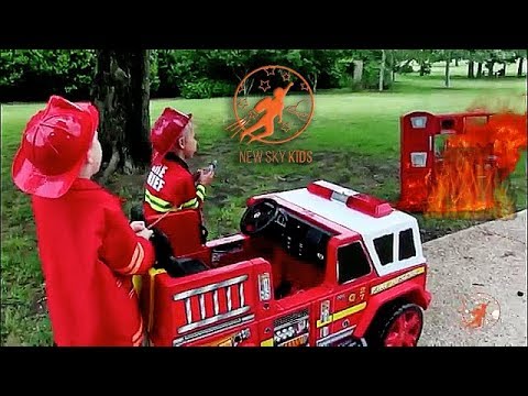 Little Heroes Classics - The Mayor, The Horse and The Kids Fire Engine