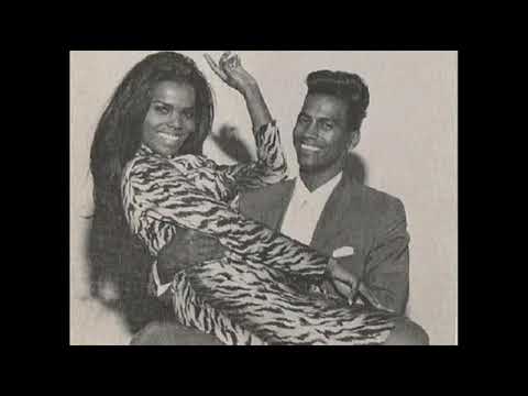 Mockingbird  --  Charlie & Inez Foxx (1963)