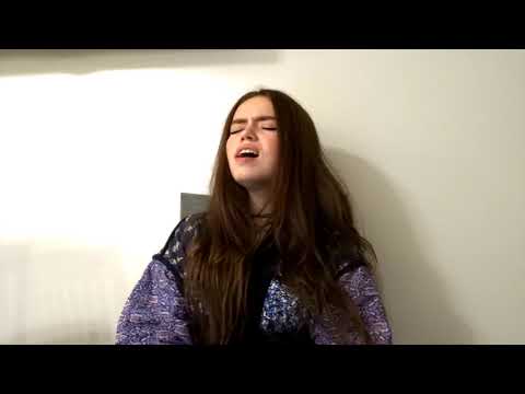 Mara Justine Sings “idontwannabeyouanymore,” By Billie Eilish