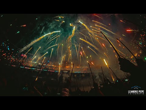 👏 ESPECTACULAR RECIBIMIENTO DE RACING en la previa de la SEMIFINAL ante FLAMENGO 