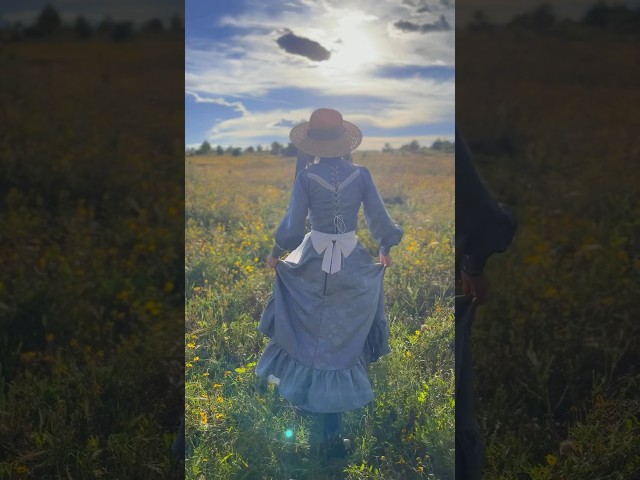 Vídeo relacionado con RocailleCos Disfraz de Sophie Hatter para mujer, disfraz de Sophie Maid, color azul, Azul, Medium