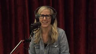 JRE 1702 - Laurie Woolever