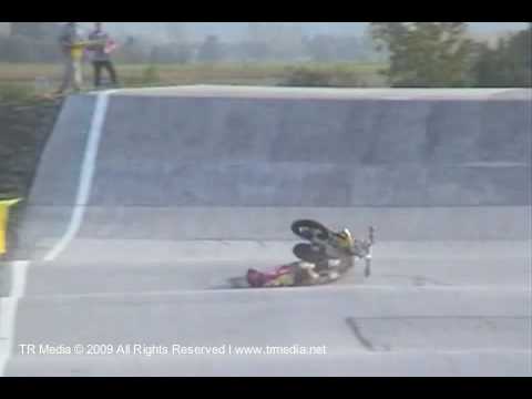 Supermoto of Nations  2009 - Pleven - Bulgaria - Àngel Grau crash