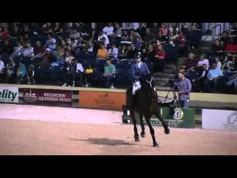 Video of LA BOOM ridden by LISA CARLSEN from ShowNet!