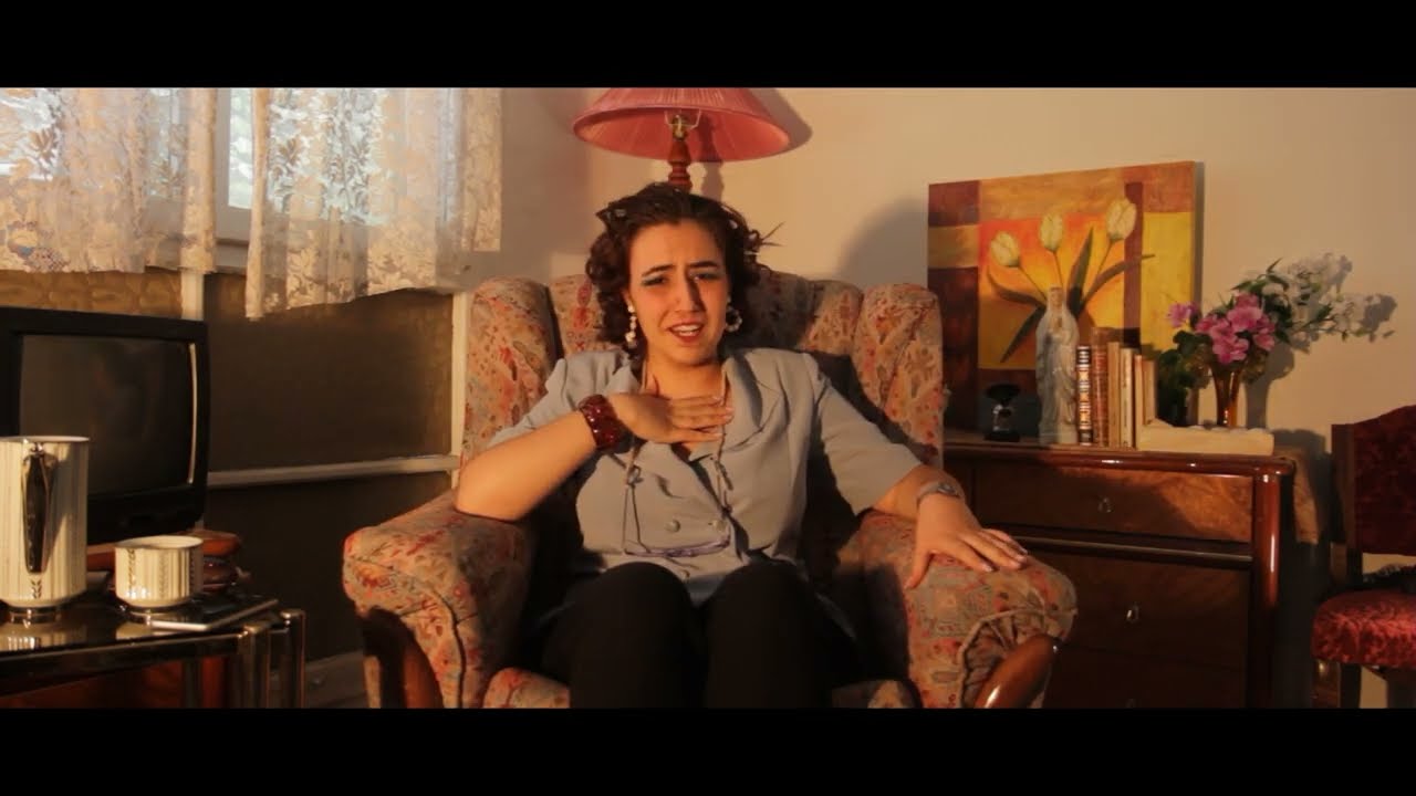 ENTRE DOS PUERTAS [TRÁILER OFICIAL]