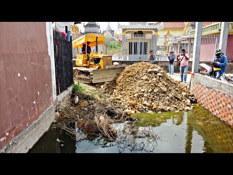 Fantastic New Project!! Filling Land By Bulldozer Komat'su D2OP Push soil with 5ton Trucks