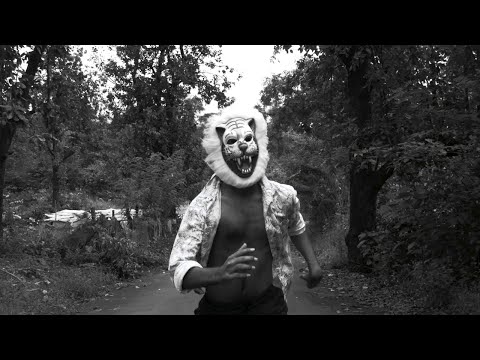 Chaar Diwaari - Kaun Mera? (Official Video)