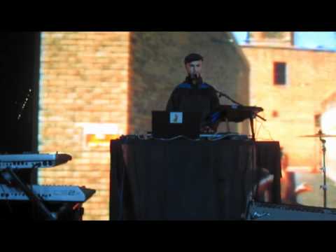 SOUNDCHECK - AMALIA & OPOLOPO / RUTH & SOULIZATION LIVE BAND