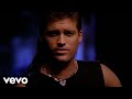 Billy Ray Cyrus - Wher'm I Gonna Live? (Official Music Video)