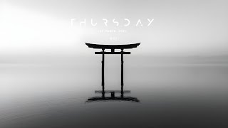 Black and White Torii Gate | 4K Ultra HD Wallpaper & Screensaver - No Sound - Engine Wallpaper