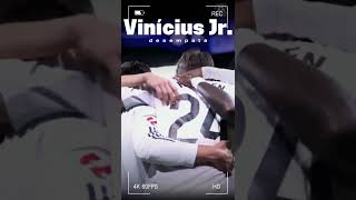 Vinicius Jr. converte pênalti com muita categoria ⚽#shorts ✅