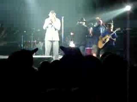 Matisyahu, John Popper and Tim Reynolds Jam on Chanukkah '07