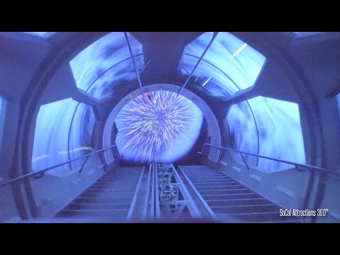 [Excellent Low Light] FULL HyperSpace Mountain POV Ride - Star Wars: Season of the Force