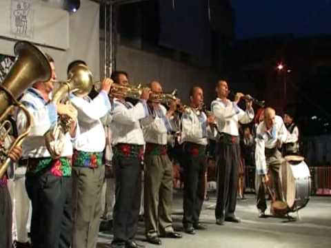 download lagu mp3 mp4 Fanfara De La Valea Mare 2010 Vol 7, download mp3 Fanfara De La Valea Mare 2010 Vol 7 free download, download mp3 Fanfara De La Valea Mare 2010 Vol 7