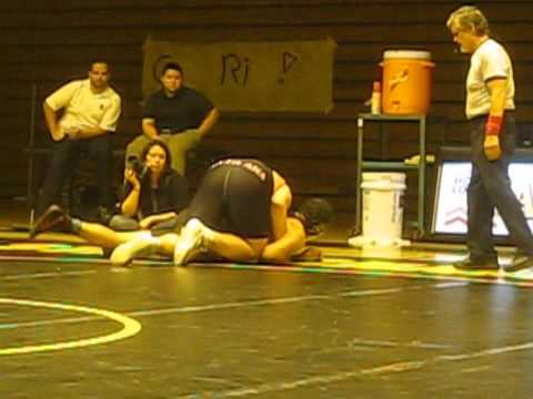 SA vs RH Wrestling Duel Meet 2010 - 285 Pounds: Barry Gee vs Robert Contreras