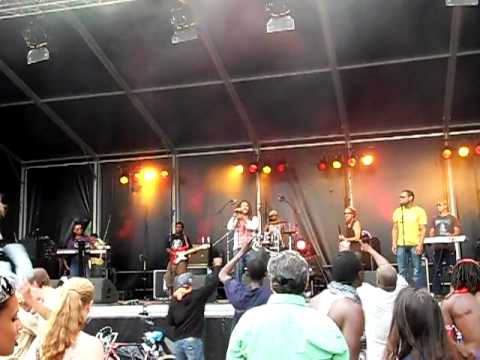 Ashwin Jaydee Jay Collin Rootsriders Could u be loved @ Keti Koti Oosterpark Amsterdam 1 juli 2010