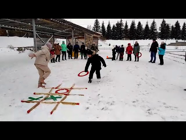 Бөгелмәдә Лекторий территориясендә «Исәнме, Яңа ел!» күңел ачу чарасы узды