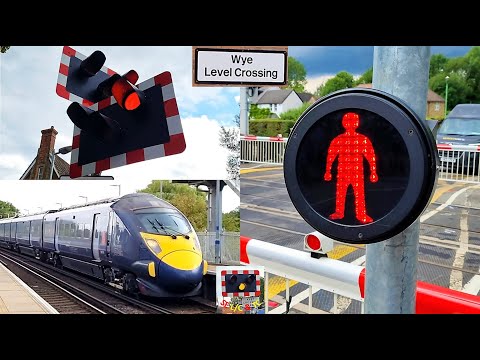 Wye Level Crossing, Kent