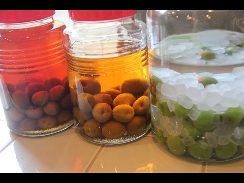 Umeshu (Plum Wine) Recipe - Japanese Cooking 101