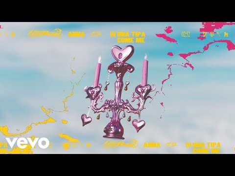 Video thumbnail for UNA TIPA COME ME