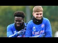 🤣  'Who's in goal for them?! Neuer?!' | Bukayo Saka & Emile Smith Rowe | UnClassic Commentary