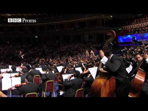 BBC Proms 2011: Simon Bolivar Symphony Orchestra - Mahler 2
