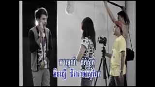 [RHM VCD VOL 209] -04. ស្មានថាអូននិយាយលេង -by ឆន សុវណ្ណរាជ