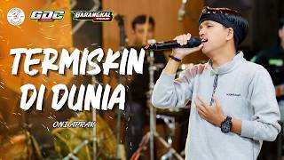 Download lagu TERMISKIN DI DUNIA - ONI APRAK X GDC MUSIK - BARANGKAL TEAM || LIVE ANGKRINGAN TEH ITA mp3