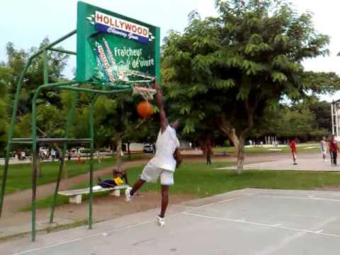 CNDA Superstar Dunker