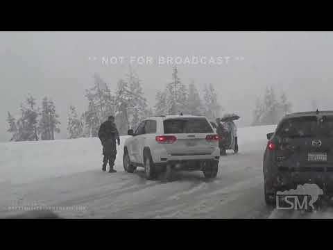 12-31-2022 Soda Springs, CA - Heavy Snow creates Treacherous Driving Conditions, Spin Out