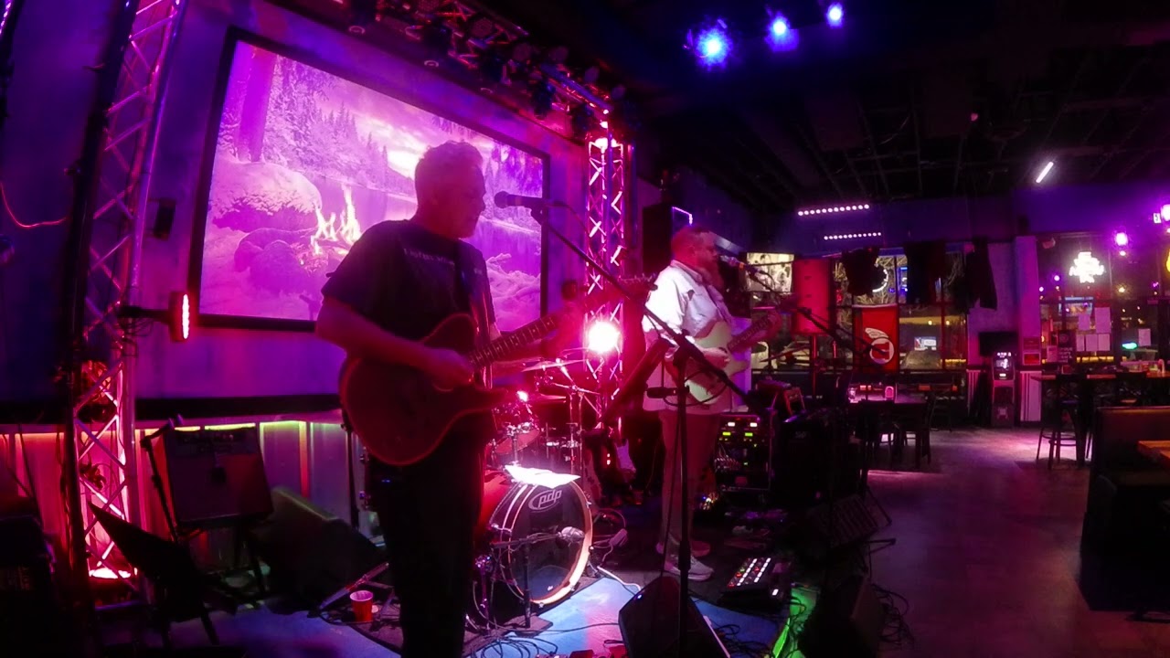 Promotional video thumbnail 1 for Alive & Kicking Acoustic Trio