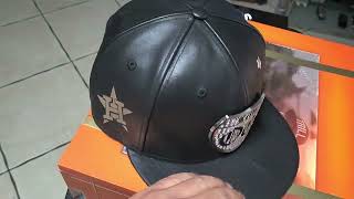 Bun B collaboration 713 Houston Astros Cap with Autographed Collectors Box.