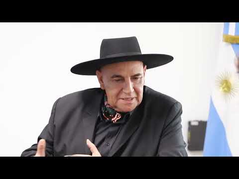 El Gobierno provincial y el “Chaqueño” Palavecino acuerdan una cooperación integral para fortalecer la educación