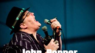 &quot;Christmas Blues&quot; - A Very Special Christmas Live (Eric Clapton &amp; John Popper)