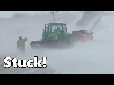 Iowa Blizzard 2022 | Surviving a Blizzard on the Farm
