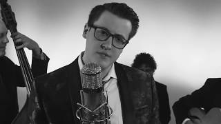 It&#39;s Only A Paper Moon