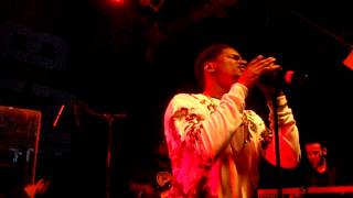 It&#39;s Not Fair - Glenn Lewis Live au Bizz&#39;Art 07-04-2014