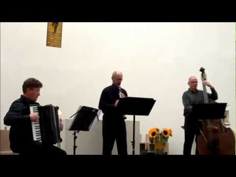 Dreiklang in Schillig -- Clarinetango von Roberto Pansera