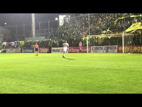 La definición por penales de Gimnasia (LP) 1 (3) - Defensa y Justicia 1 (4)