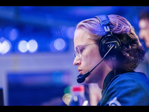 Topson Invoker is Having a Tough Battle But Manage to Comeback